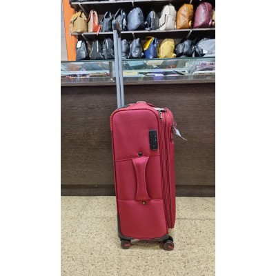 Valija Squash - Mediana Tela Ultraliviana Rojo 2470