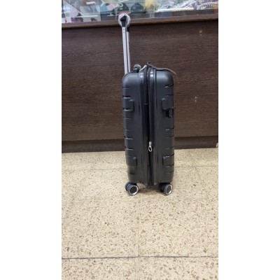 Valija Cabina Pierre Cardin Polipropileno 20"
