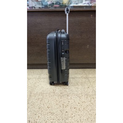 Valija Cabina Pierre Cardin Polipropileno 20"