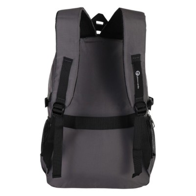 Mochila Pierre Cardin  Ultra Liviana 18" Gris Oscuro