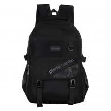 Mochila Pierre Cardin Ultra Liviana 18" Negro